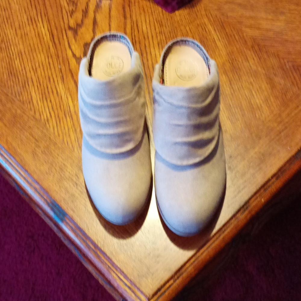 Dolce shade clogs